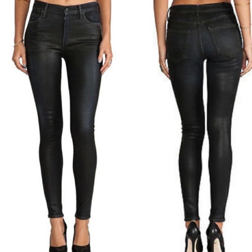 Citizens of Humanity coated black Rocket Slick High
Rise Skinny Jeans size 26